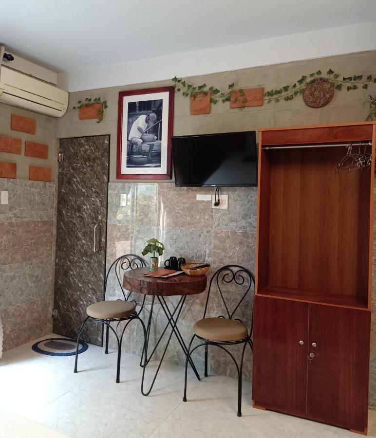 Terra Cotta Homestay Хой Ан Екстериор снимка